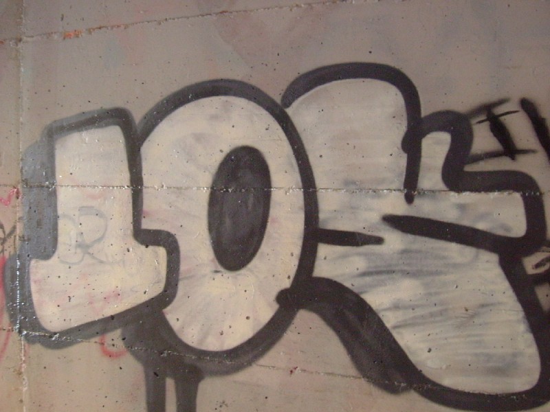 LOSEK: BOMBING  MISSAGLIA 2006